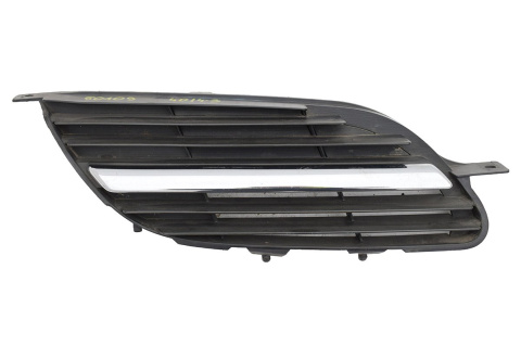 GRILL ATRAPA NERKA PRAWA NISSAN ALMERA TINO