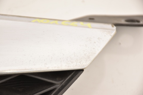 GRILL ATRAPA CHŁODNICY MAZDA 6 I GJ6A50712