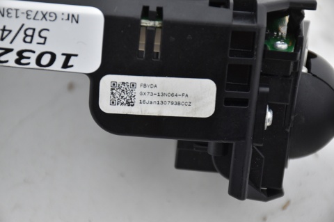 PRZEŁĄCZNIK ZESPOLONY JAGUAR XE GX73-13N064-FA