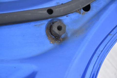 MASKA POKRYWA SILNIKA MAZDA 3 I