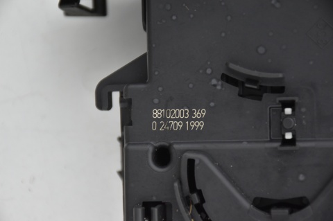 PRZEŁĄCZNIK ZESPOLONY RENAULT 88102003