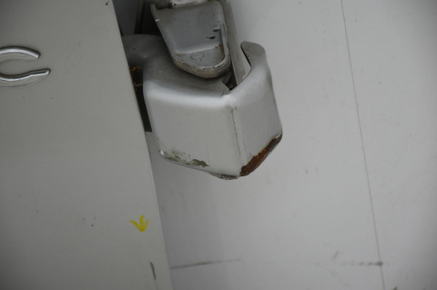 DRZWI TYLNE TYŁ PRAWE RENAULT TRAFIC OPEL VIVARO