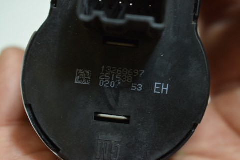 WŁĄCZNIK ŚWIATEŁ OPEL ASTRA J 13268697