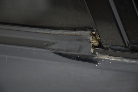 DRZWI PRZEDNIE PRZÓD PRAWE RANGE ROVER III L322