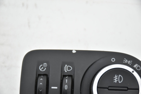 WŁACZNIK ŚWIATEL OPEL ZAFIRA C