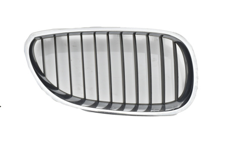 GRILL ATRAPA NERKA PRAWA BMW 5 E61 7065702