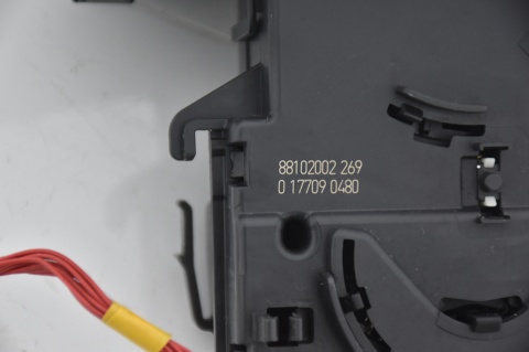 PRZEŁĄCZNIK ZESPOLONY RENAULT CLIO III 88102002