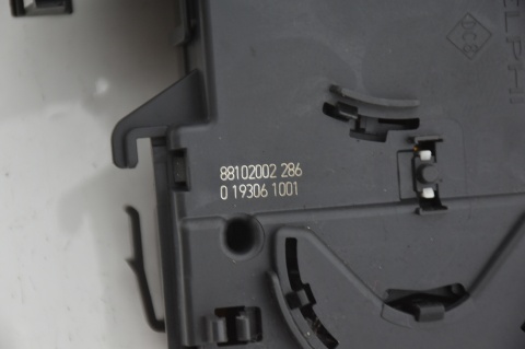 PRZEŁĄCZNIK ZESPOLONY RENAULT CLIO III 88102002