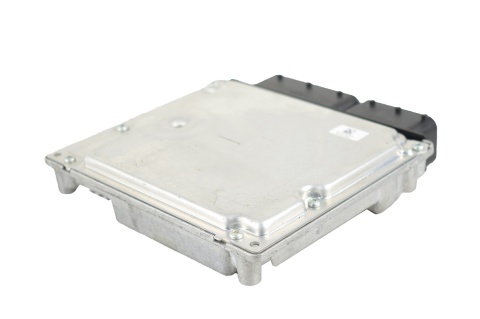 KOMPUTER STEROWNIK BWM E87 E90 0281013537