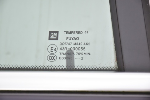 DRZWI TYLNE TYŁ PRAWE OPEL INSIGNIA SEDAN HB