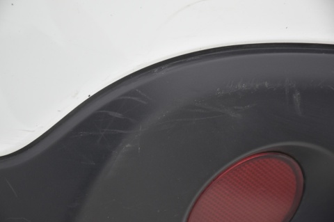 ZDERZAK TYLNY TYŁ NISSAN QASHQAI I PDC