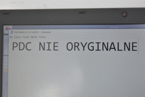 ZDERZAK TYLNY TYŁ VW JETTA V LA7W PDC