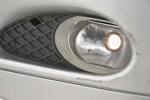 ZDERZAK PRZEDNI PRZÓD MERCEDES C W203