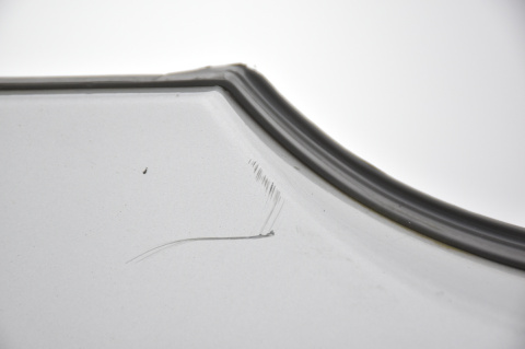 ZDERZAK TYLNY TYŁ MERCEDES C W203 SEDAN PDC