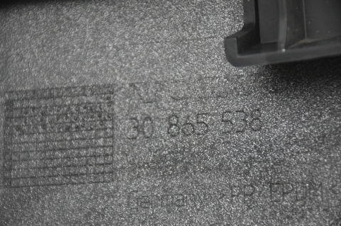 ZDERZAK TYLNY TYŁ VOLVO V40 I