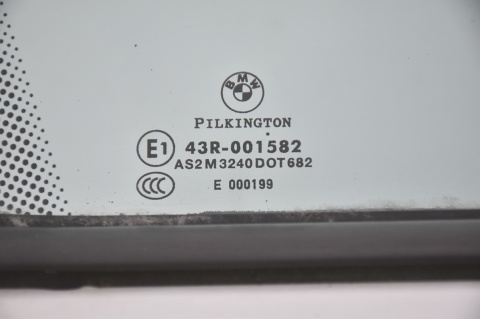 DRZWI PRZEDNIE PRZÓD PRAWE BMW 1 E81 300