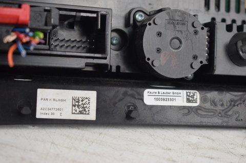 PANEL KLIMATYZACJI NAWIEWU AUDI A4 B8 8K2820043AJ