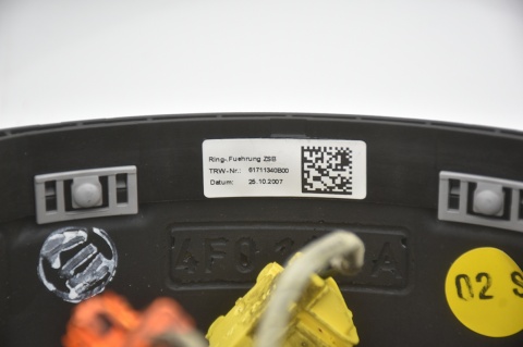 KIEROWNICA SKÓRA AUDI A4 A5 Q5 A1 S-LINE ŁOPATKI