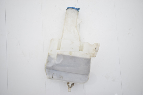 ZBIORNICZEK SPRYSKIWACZY MERCEDES W907 W910