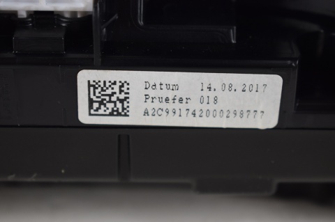 LICZNIK RAMKA AUDI A3 8V 8V0920973