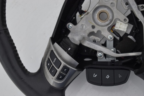 KIEROWNICA WIELOFUNKCYJNA SUBARU FORESTER LEGACY