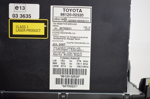 RADIO CD TOYOTA AURIS I 86120-02520