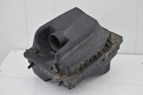 OBUDOWA FILTRA POWIETRZA OPEL ZAFIRA B 13273413 1.8