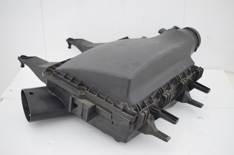 OBUDOWA FILTRA POWIETRZA VW CRAFTER 2.5 TDI