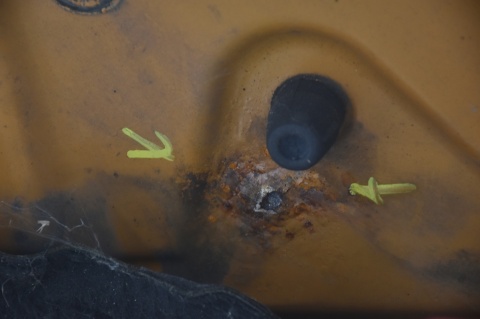 MASKA POKRYWA SILNIKA LAND ROVER FREELANDER II TAMBORA FLAME