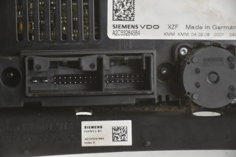 PANEL KLIMATYZACJI NAWIEWU AUDI A4 B8 8T2820043M