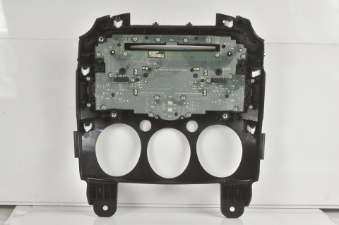 PANEL KLIMATYZACJI NAWIEWU MAZDA 2 II DE