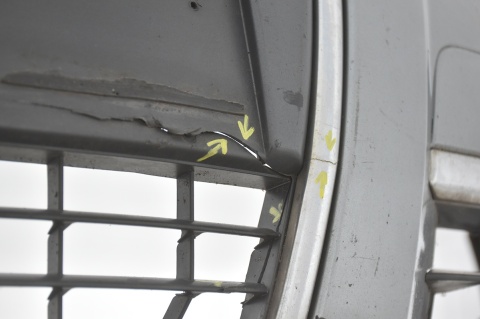 ZDERZAK PRZEDNI PRZÓD AUDI A6 C6 LY7G