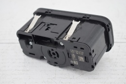 PRZEŁĄCZNIK PRZYCISK ŚWIATEŁ MERCEDES SPRINTER W910 W907 A9079052702