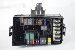 SKRZYNKA BEZPIECZNIKÓW VW GOLF VII AUDAI A3 8V LEON III 5Q0907361C