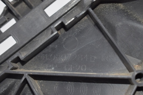 ŚLIZG UCHWYT MOCOWANIE ZDERZAKA PRAWY PRZÓD AUDI Q7 4L0807284B