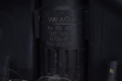 ZBIORNICZEK SPRYSKIWACZY PŁYNU VW POLO V 6R0955453E