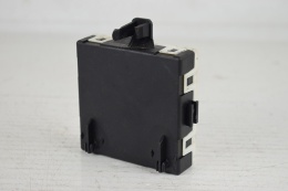 STEROWNIK MODUŁ DRZWI MERCEDES C-KLASA A2059004021