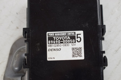 STEROWNIK MODUŁ KLIMATYZACJI TOYOTA YARIS 3 III 89690-0D050