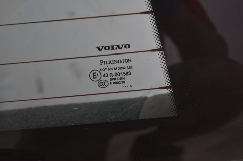 KLAPA BAGAŻNIKA TYLNA TYŁ VOLVO V70 II LIFT