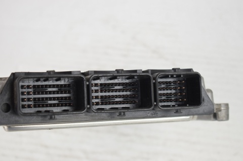 KOMPUTER STEROWNIK NISSAN QASHQAI 0281013855