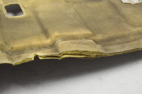 WYGŁUSZENIE MASKI RENAULT MEGANE III