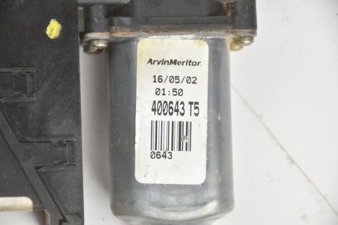 SILNICZEK SZYBY PRAWY PRZÓD VW SKODA 6Q1959802A