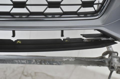 ZDERZAK PRZEDNI PRZÓD AUDI TT III LIFT 8S RS S-LINE