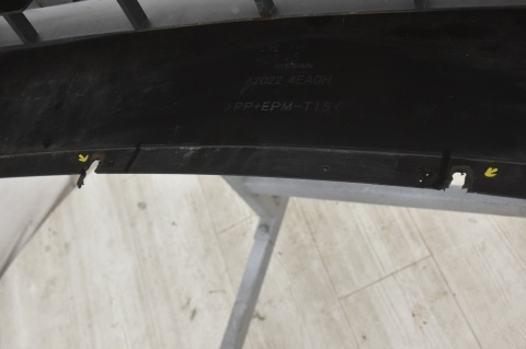 ZDERZAK PRZEDNI PRZÓD NISSAN QASHQAI II J11 PDC