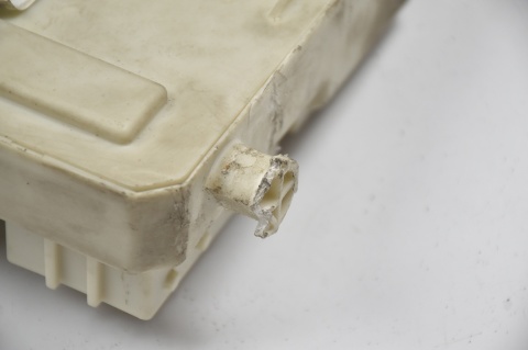 SKRZYNKA BEZPIECZNIKÓW MODUŁ FORD 7M5T-14A073-DC