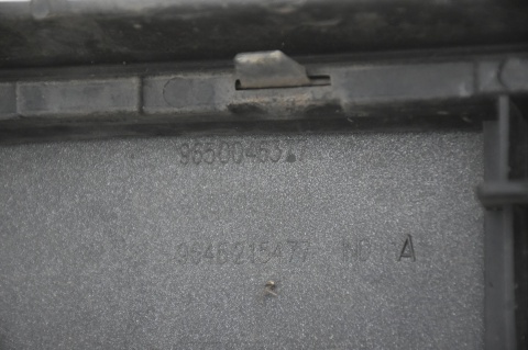 ZDERZAK PRZEDNI PRZÓD CITROEN C4 I EZRC