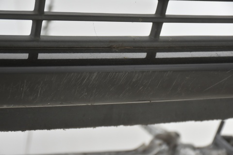 ZDERZAK PRZEDNI PRZÓD KIA CARNIVAL II