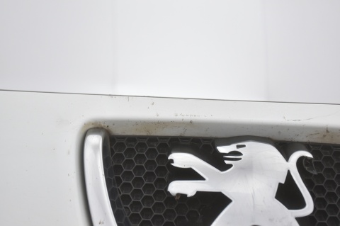 ZDERZAK PRZEDNI PRZÓD PEUGEOT PARTNER II III