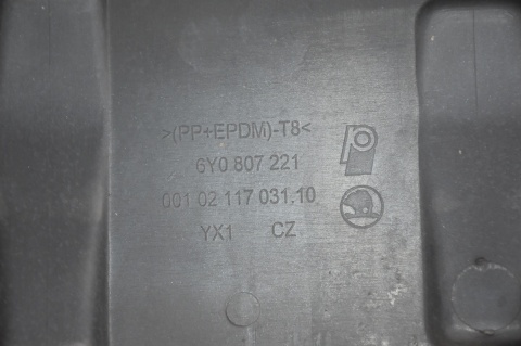 ZDERZAK PRZEDNI PRZÓD SKODA FABIA I 9432