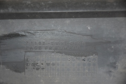 ZDERZAK PRZEDNI PRZÓD HONDA CR-V III PDC SPRYSKI NH684P